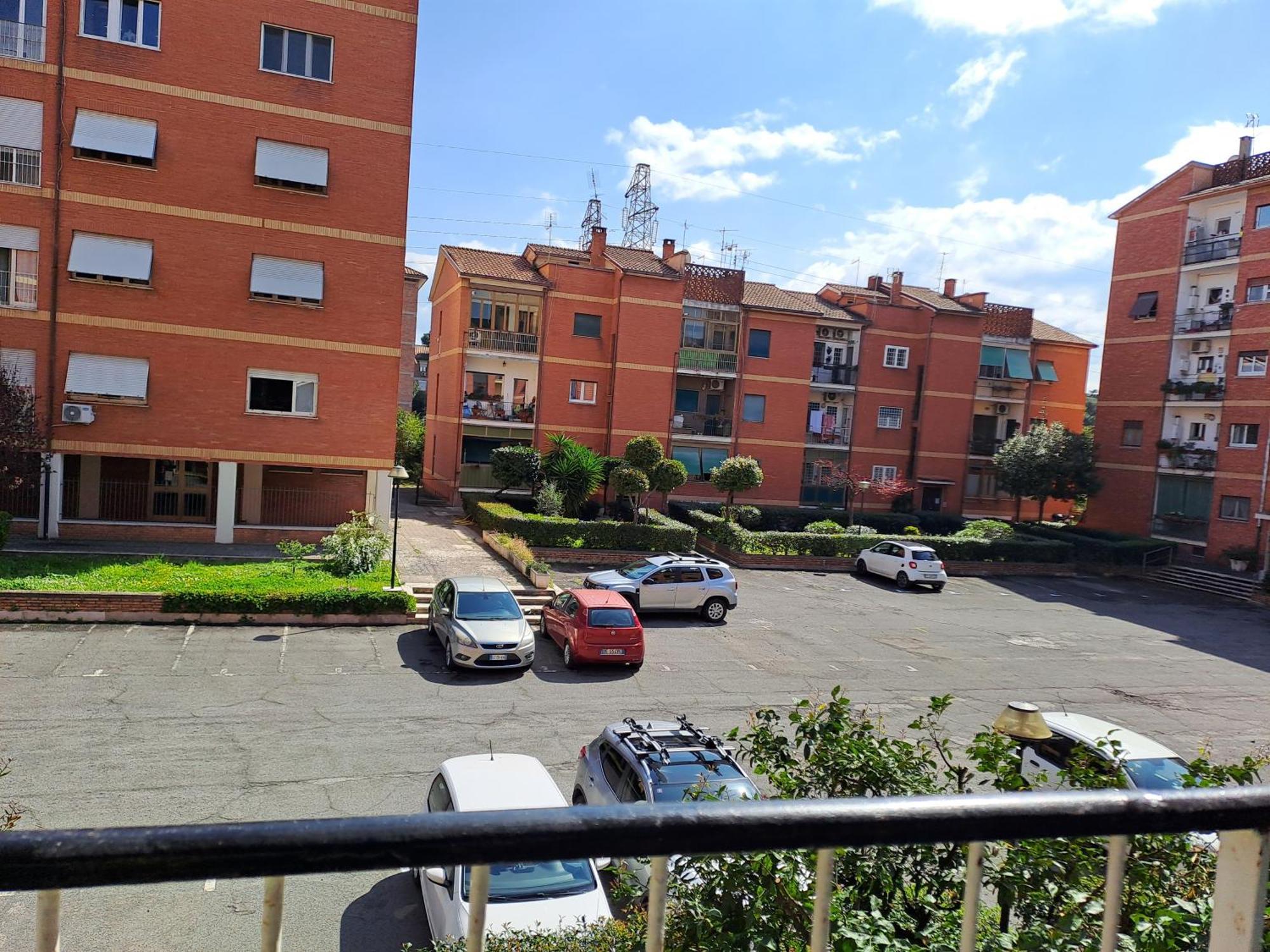 Torre Spaccata For 6 With Parking Rom
