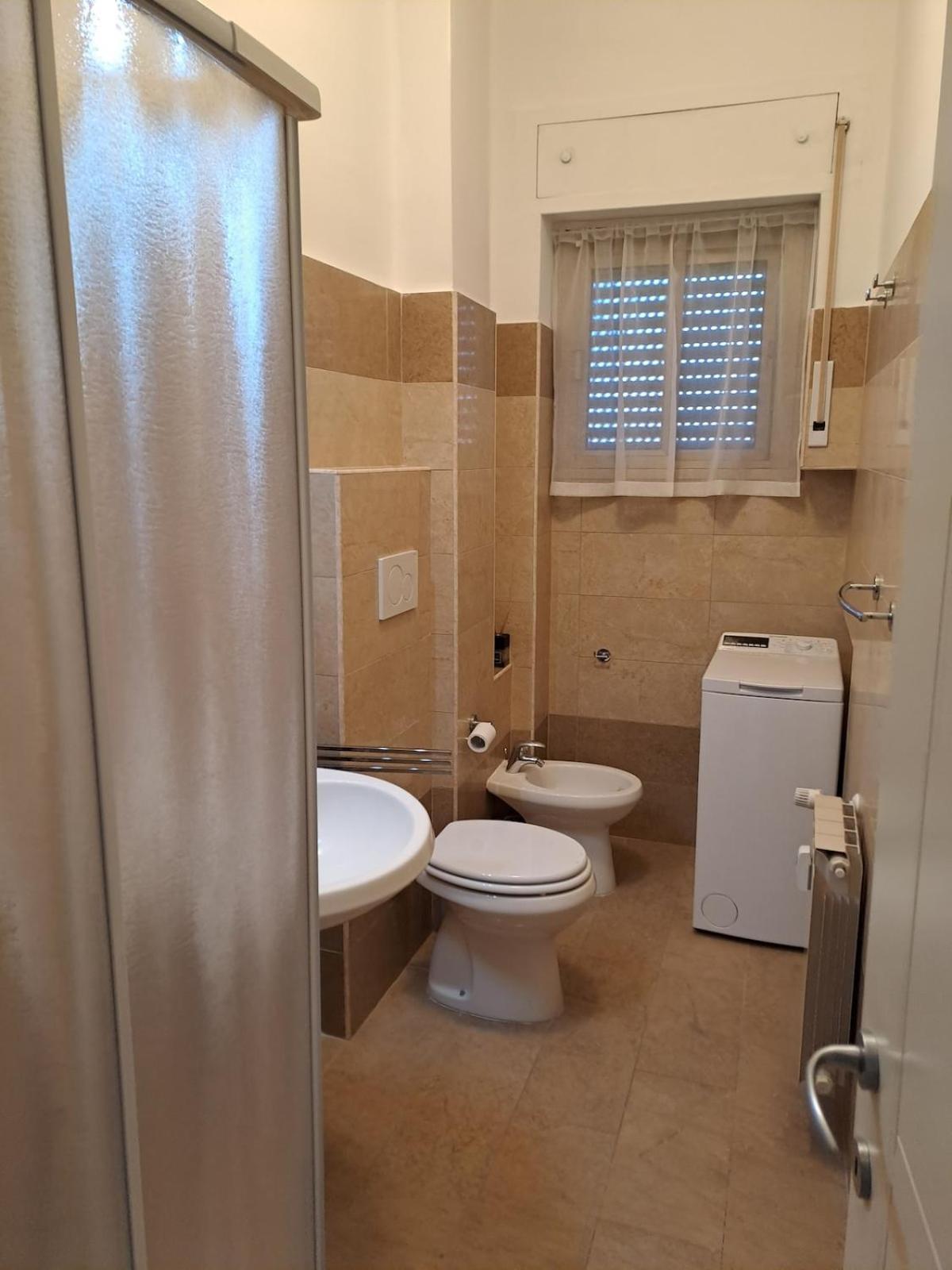 Torre Spaccata For 6 With Parking Apartment